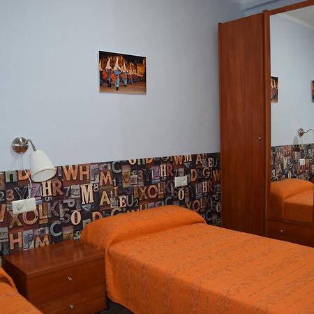 Casa Rural Natalia Valmuel Ngoại thất bức ảnh